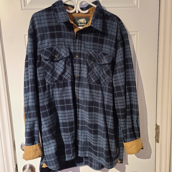 SOLD - Men's Roots plaid cotton button up - Picture 2 of 7